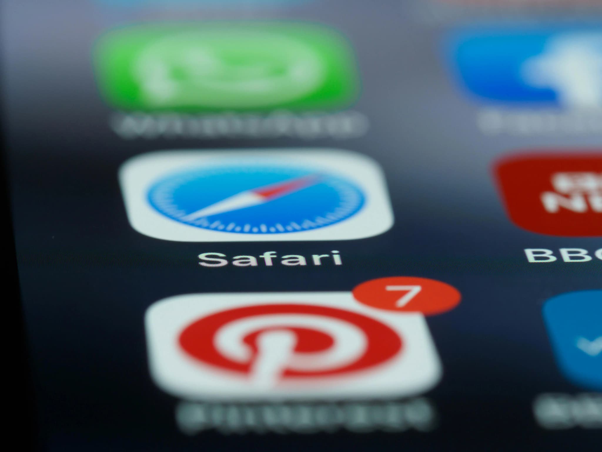 Mobile app guide for cost and process in manchester, uk